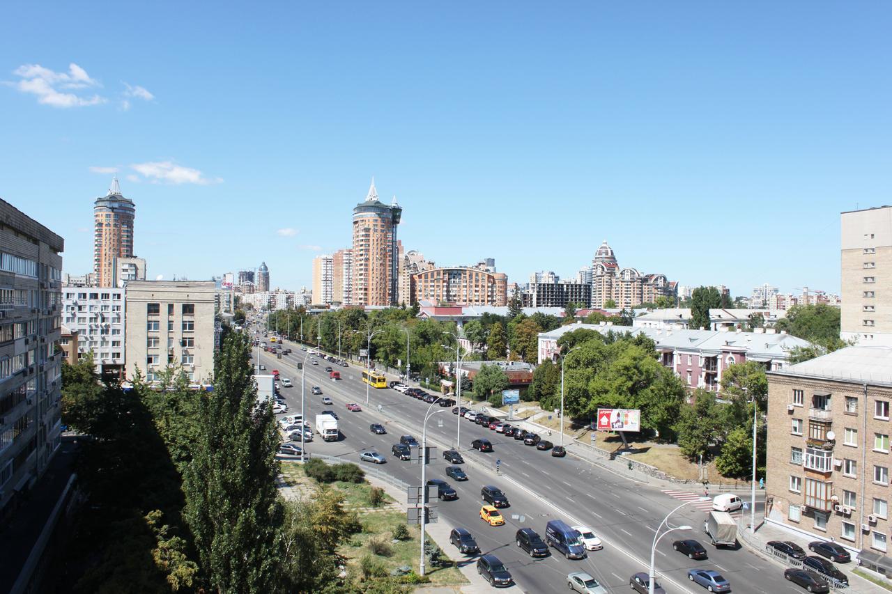 Apartments On Pechersk Kiev Luaran gambar