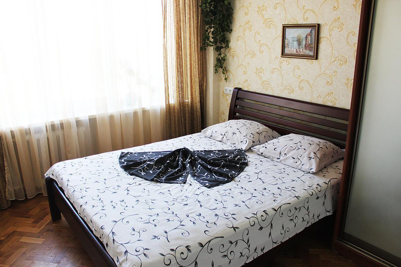 Apartments On Pechersk Kiev Luaran gambar